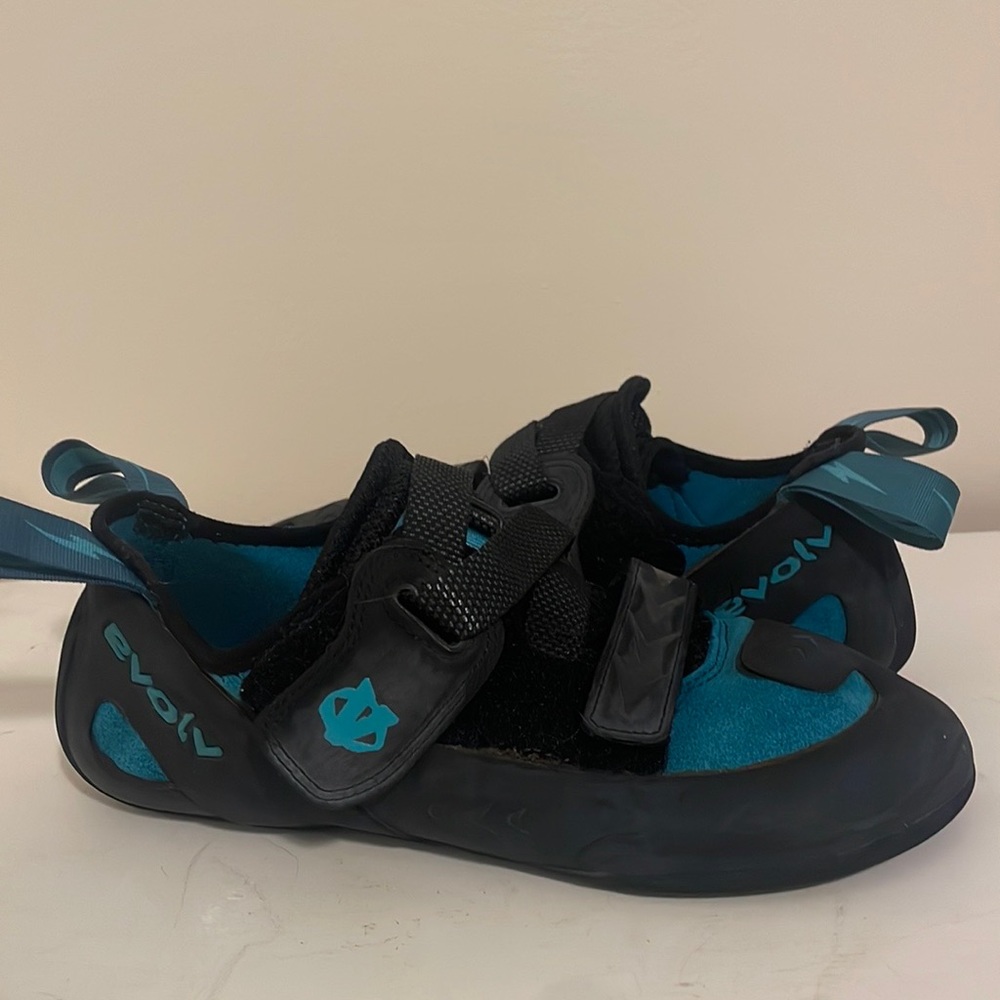 Evolv Kira Rock Climbing Shoes